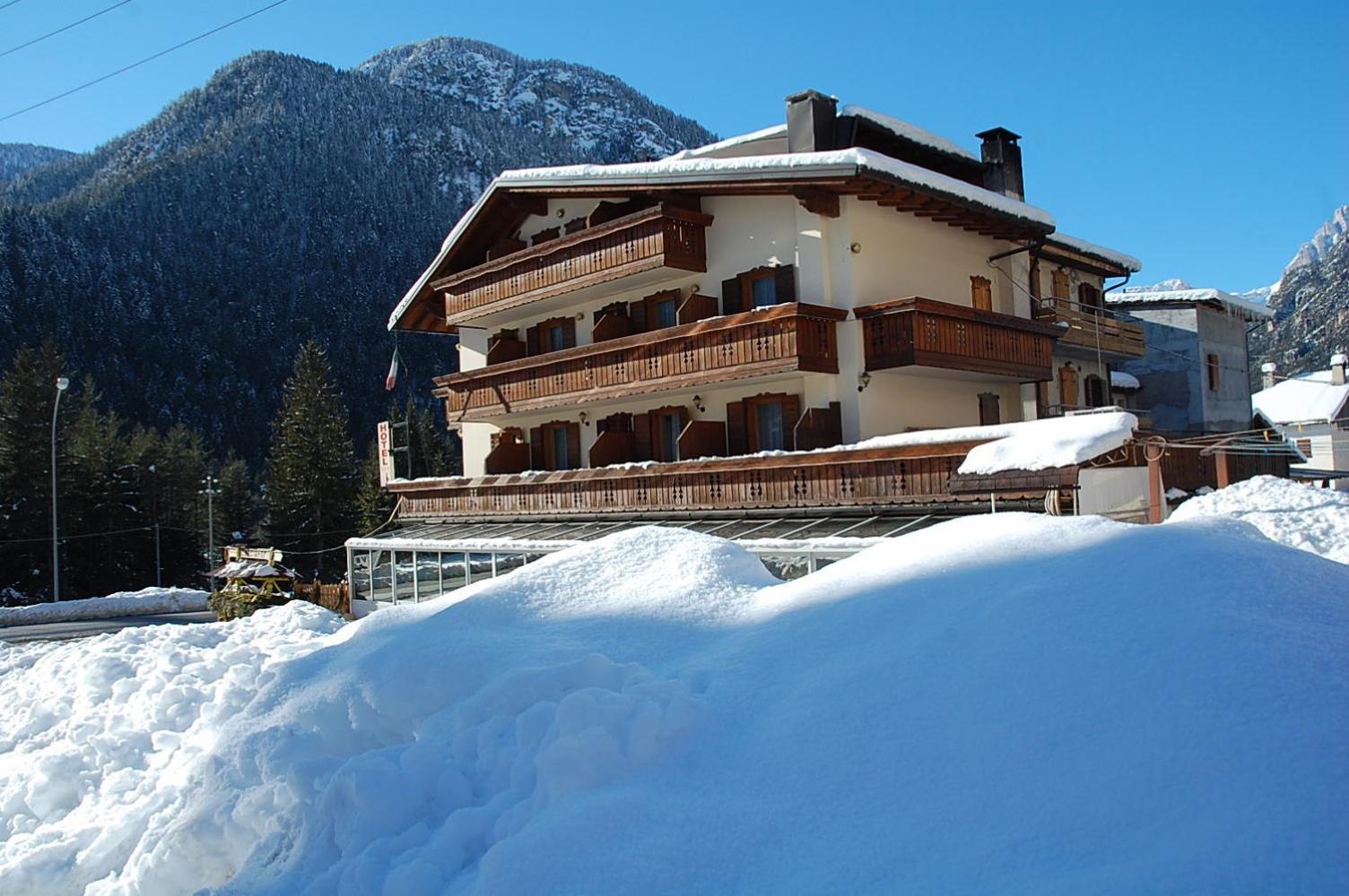 Albergo Ristorante Cacciatori Auronzo di Cadore Buitenkant foto