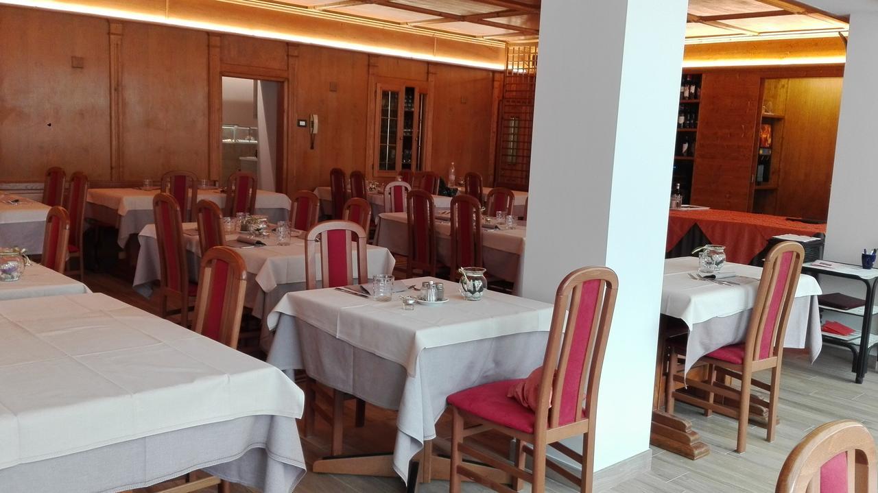 Albergo Ristorante Cacciatori Auronzo di Cadore Buitenkant foto